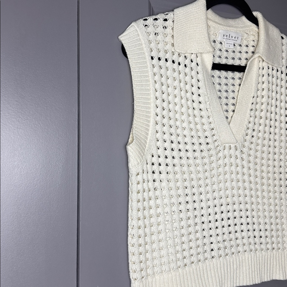 Velvet by Graham & Spencer Taye Open Knit Sweater Vest | Cream | Size Small - Picture 7 of 8